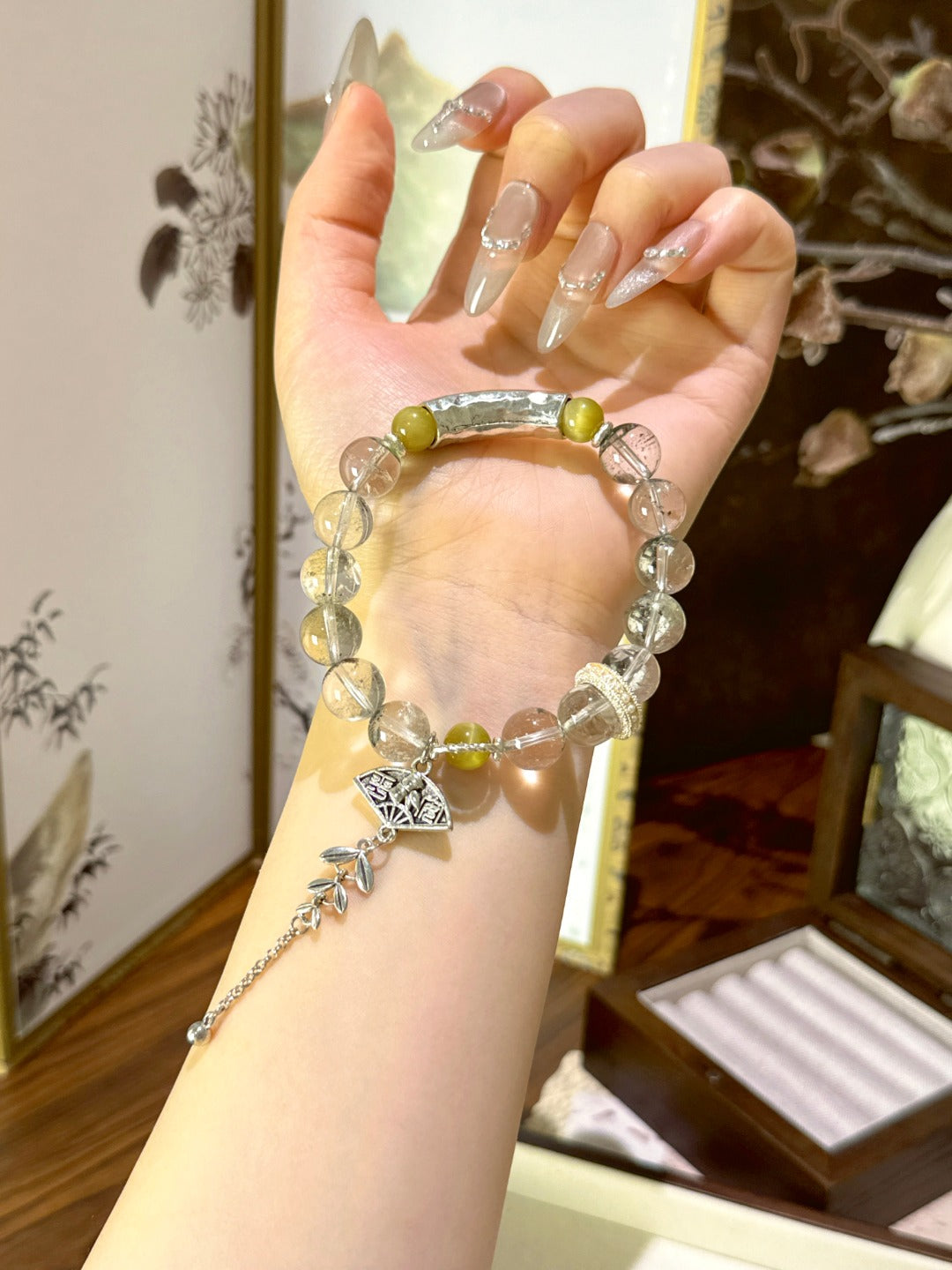 ▫️▪️ Green Ghost Golden Tiger's Eye Bracelet